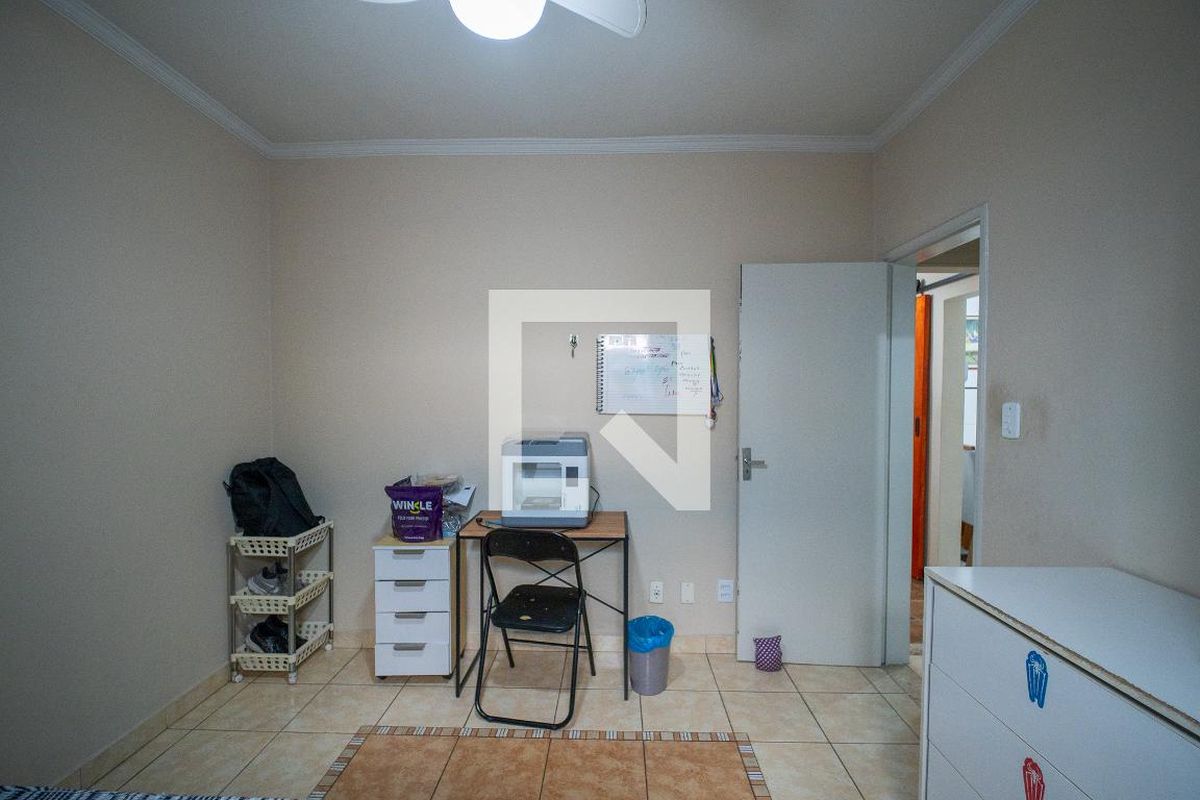 Casa, 4 quartos, 330 m² - Foto 22