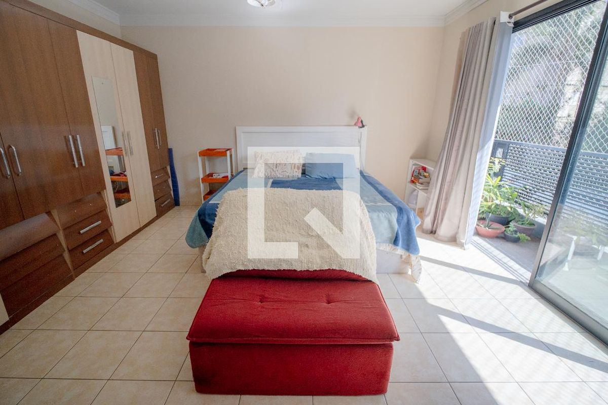 Casa, 4 quartos, 330 m² - Foto 32