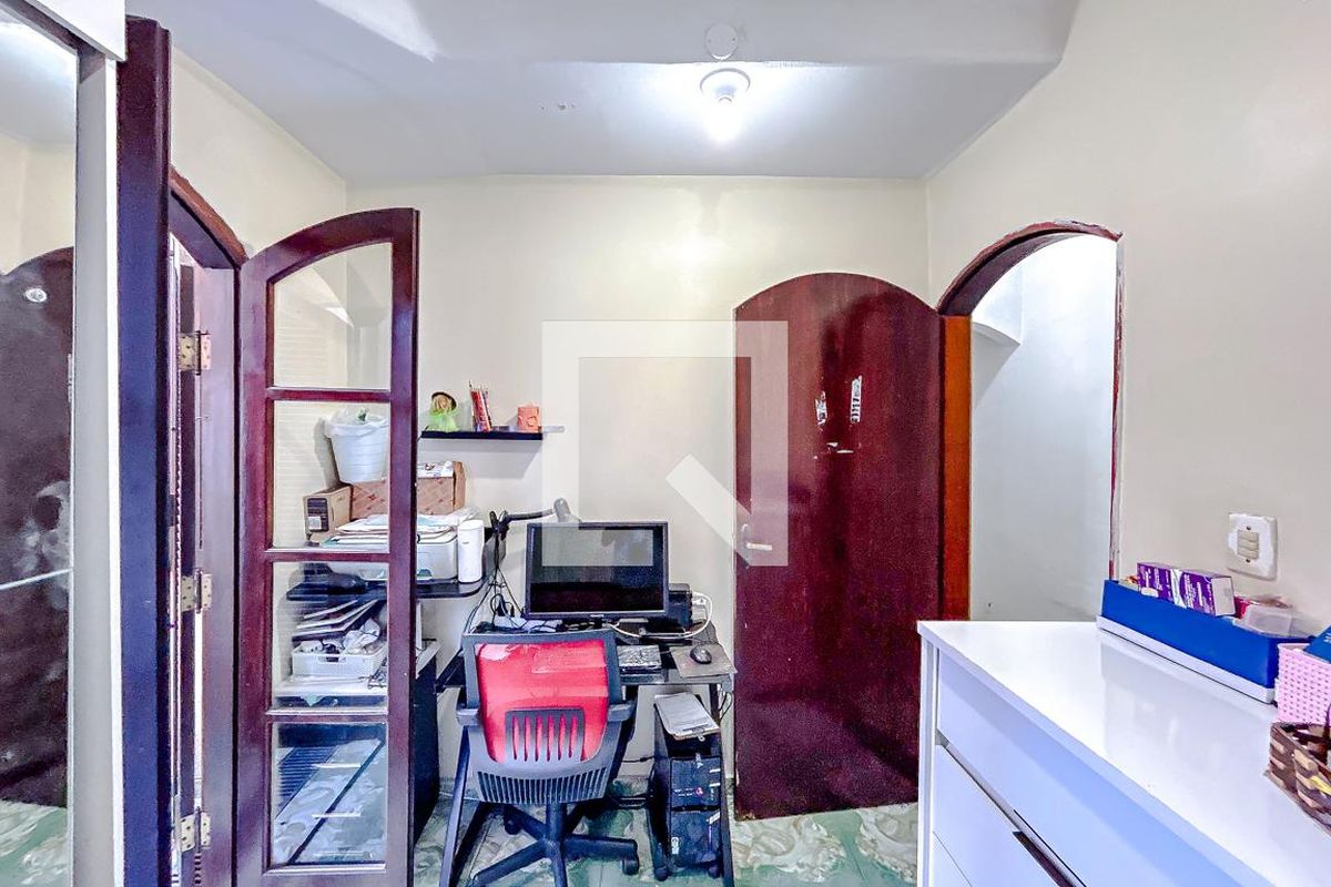 Casa, 6 quartos, 300 m² - Foto 18