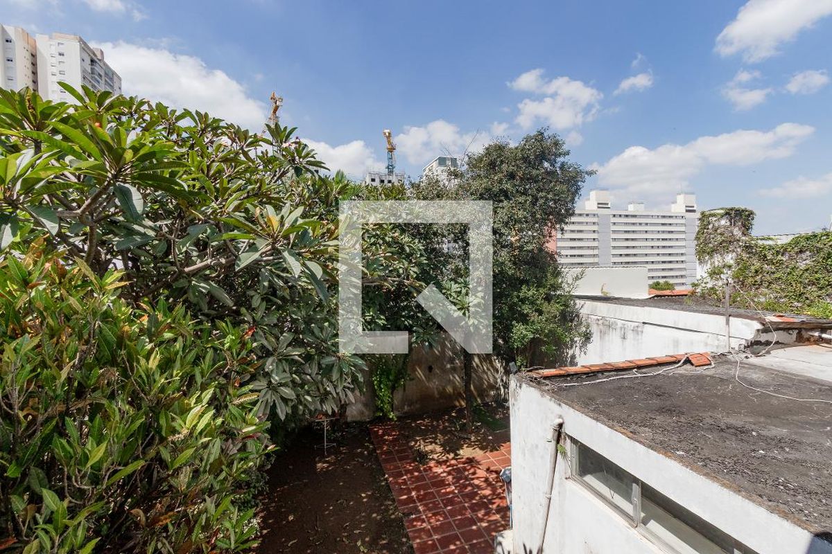 Casa, 4 quartos, 225 m² - Foto 27