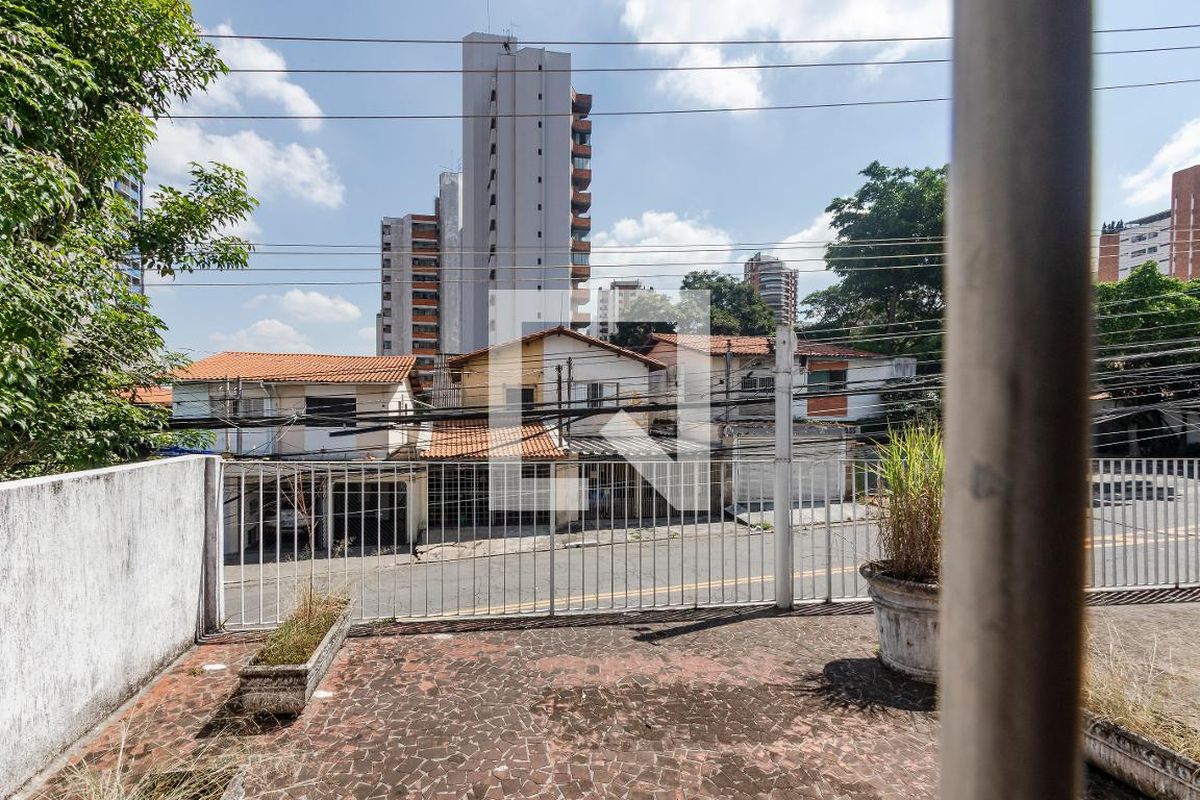 Casa, 4 quartos, 225 m² - Foto 47