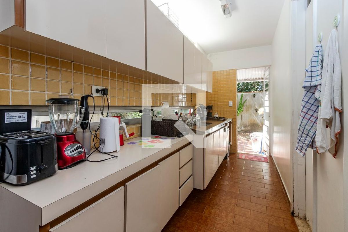 Casa, 4 quartos, 225 m² - Foto 61
