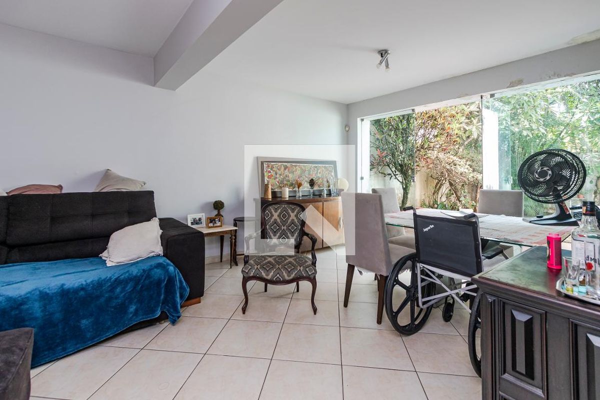 Casa, 4 quartos, 225 m² - Foto 3