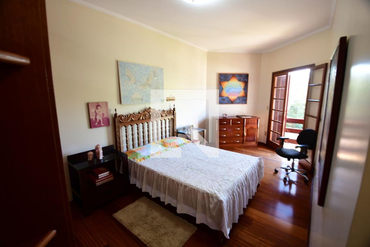 Casa à Venda - Jardim Chapadão, 4 Quartos,  381 m2 em , Campinas - sp | SoloBR