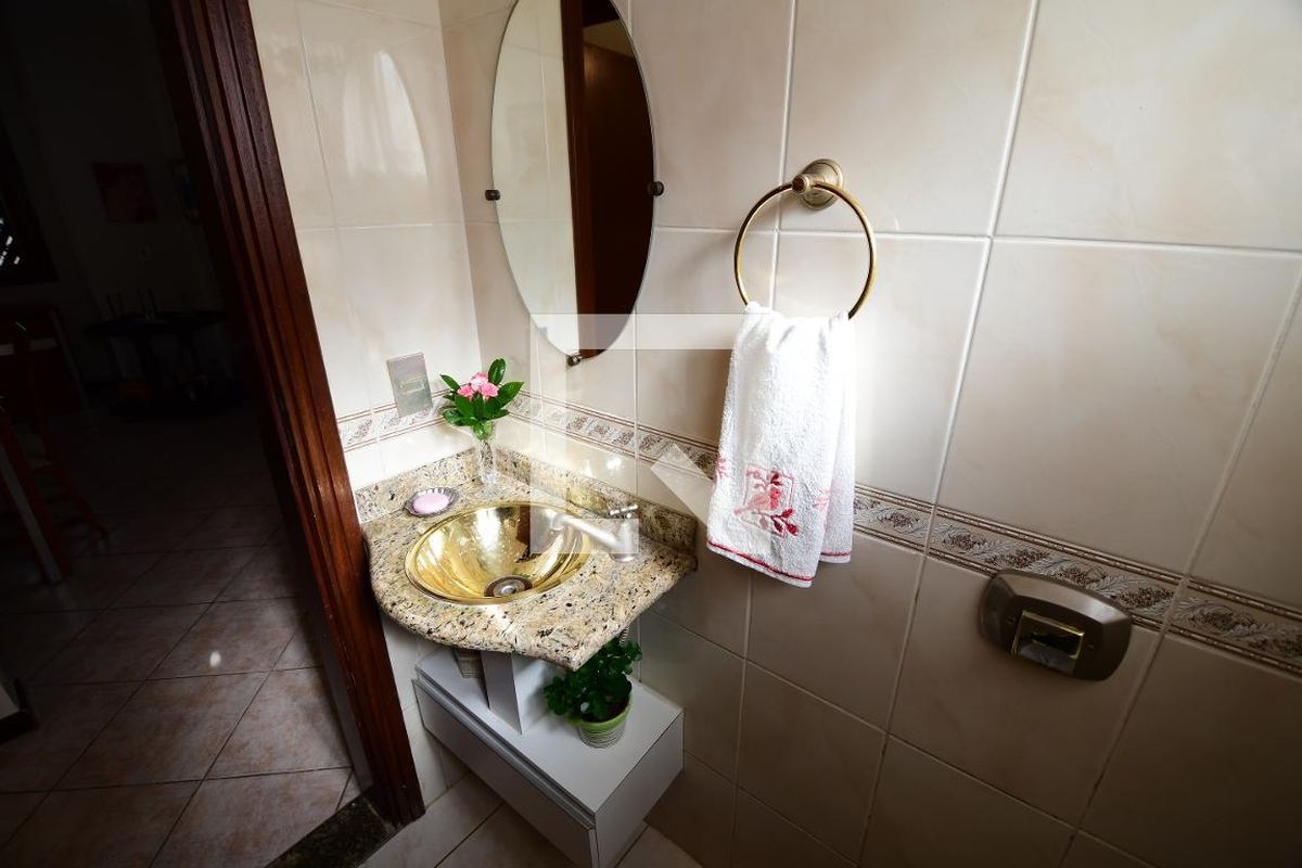 Casa à Venda - Jardim Chapadão, 4 Quartos,  381 m2 em , Campinas - sp | SoloBR