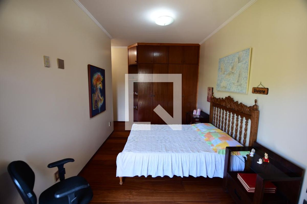 Casa à Venda - Jardim Chapadão, 4 Quartos,  381 m2 em , Campinas - sp | SoloBR