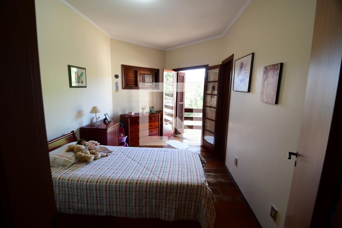 Casa à Venda - Jardim Chapadão, 4 Quartos,  381 m2 em , Campinas - sp | SoloBR