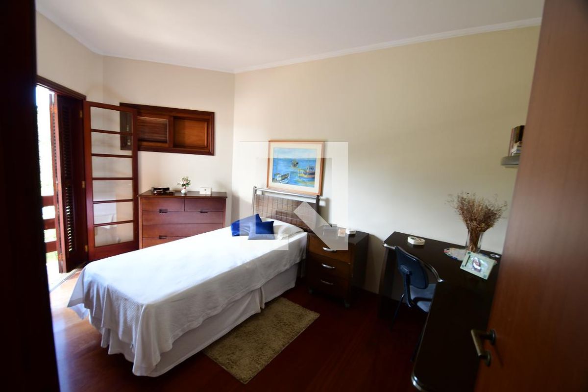 Casa à Venda - Jardim Chapadão, 4 Quartos,  381 m2 em , Campinas - sp | SoloBR