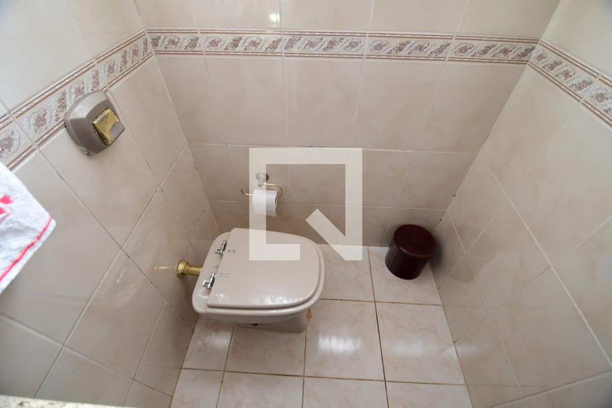 Casa à Venda - Jardim Chapadão, 4 Quartos,  381 m2 em , Campinas - sp | SoloBR