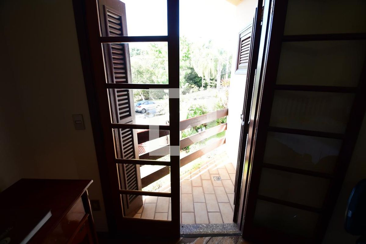 Casa à Venda - Jardim Chapadão, 4 Quartos,  381 m2 em , Campinas - sp | SoloBR