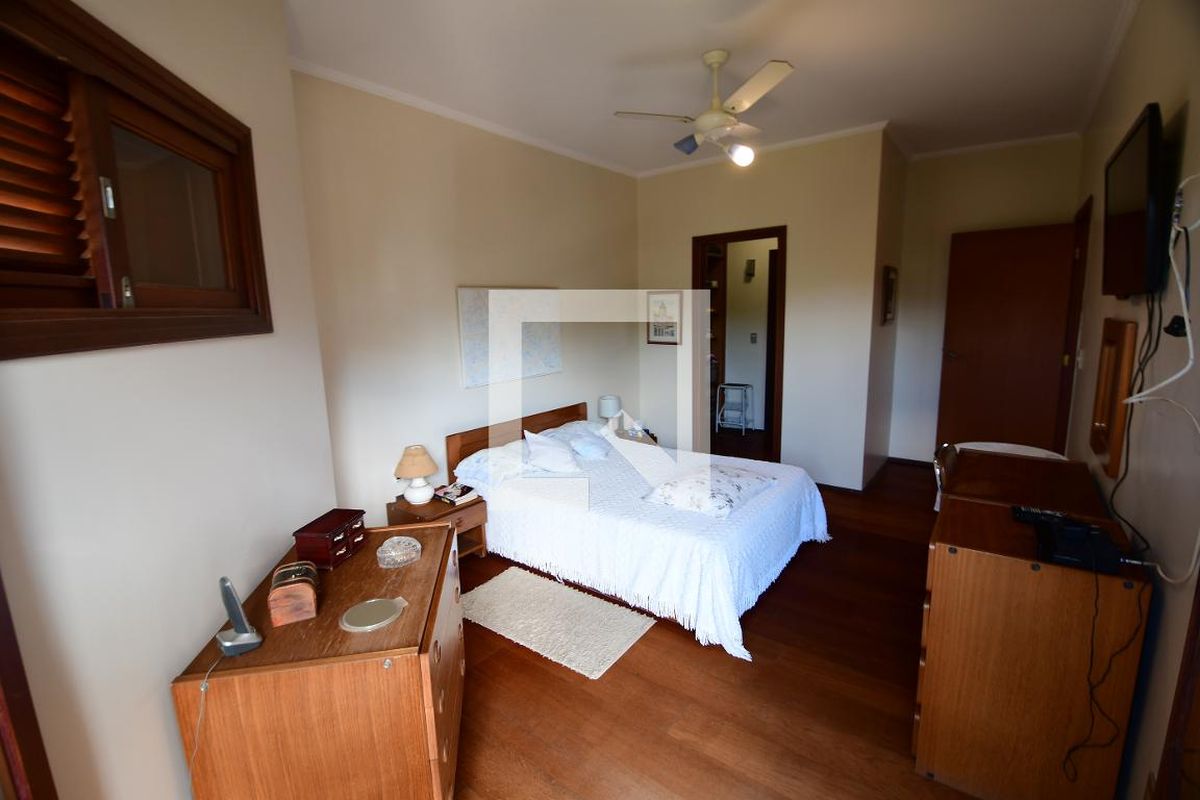 Casa à Venda - Jardim Chapadão, 4 Quartos,  381 m2 em , Campinas - sp | SoloBR