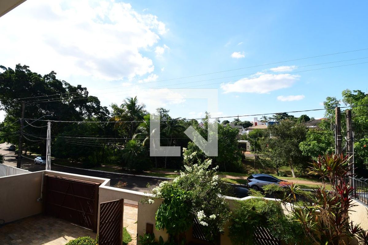 Casa à Venda - Jardim Chapadão, 4 Quartos,  381 m2 em , Campinas - sp | SoloBR
