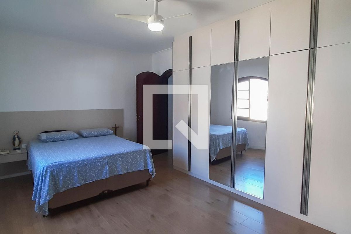 Casa, 3 quartos, 280 m² - Foto 19