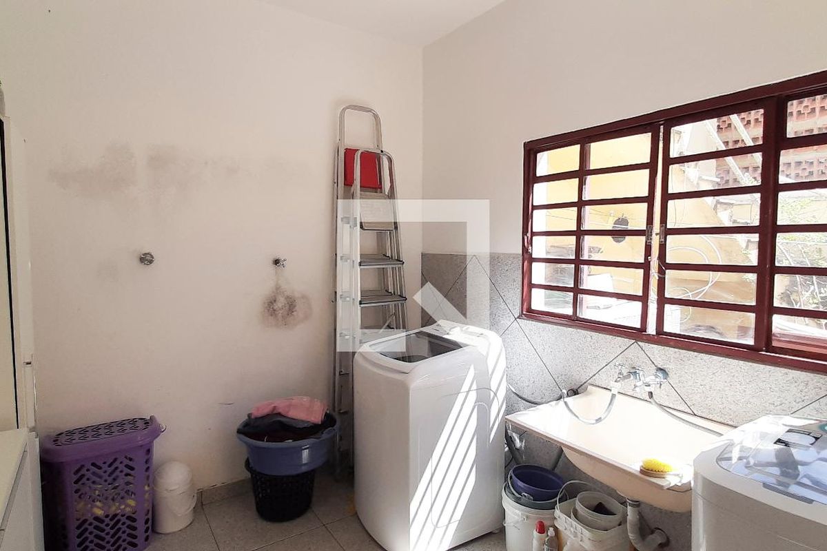 Casa, 3 quartos, 280 m² - Foto 80