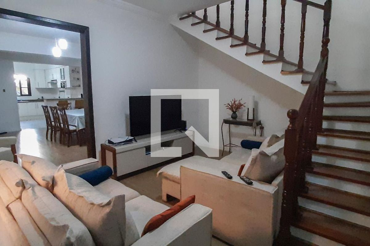 Casa, 3 quartos, 280 m² - Foto 2