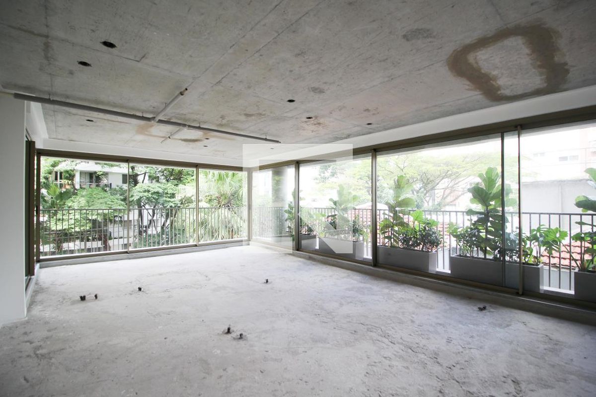 Apartamento, 3 quartos, 181 m² - Foto 2