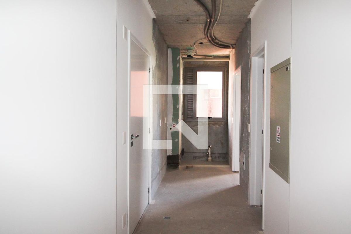 Apartamento, 3 quartos, 262 m² - Foto 34