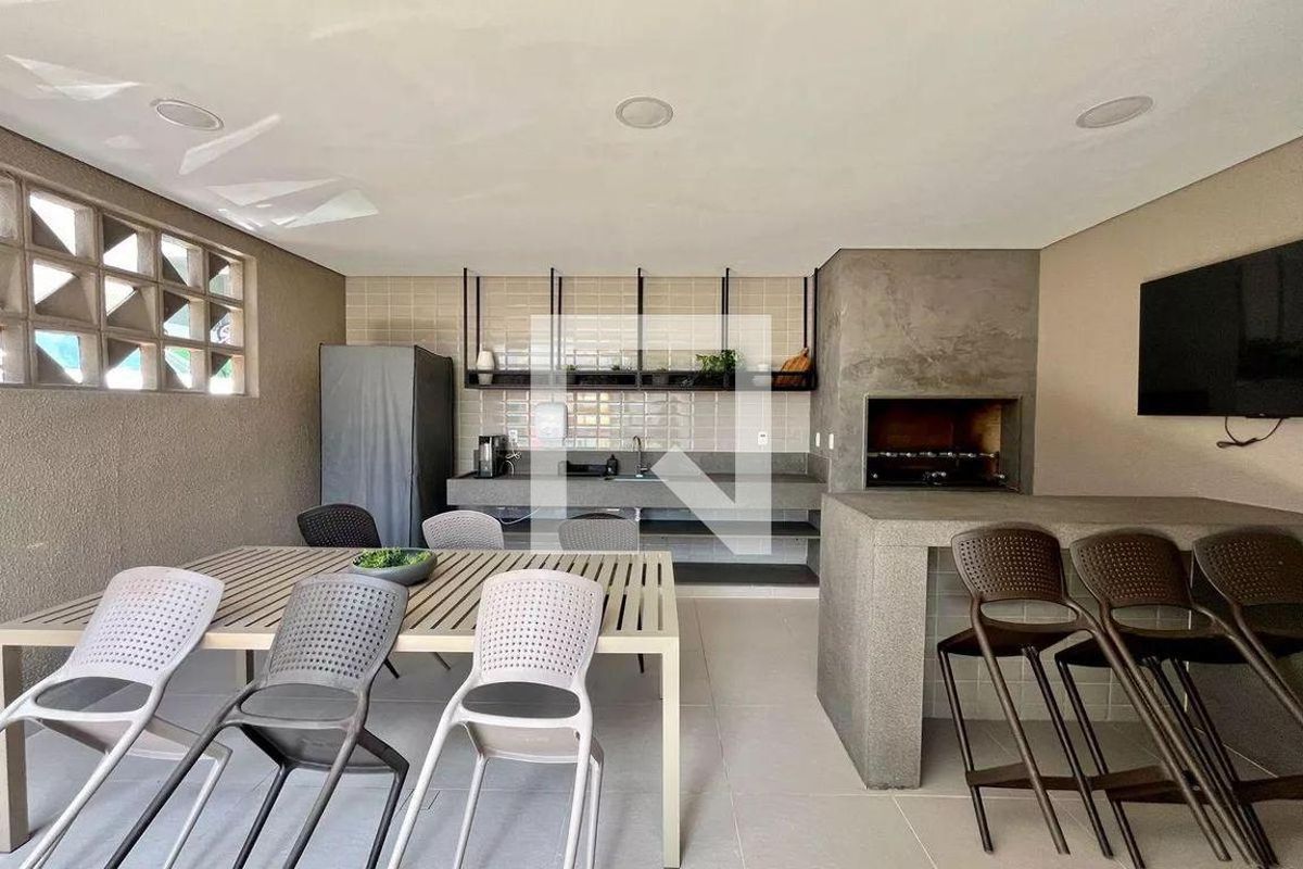 Apartamento à Venda - Mansões Santo Antônio, 3 Quartos,  70 m2 em , Campinas - sp | SoloBR