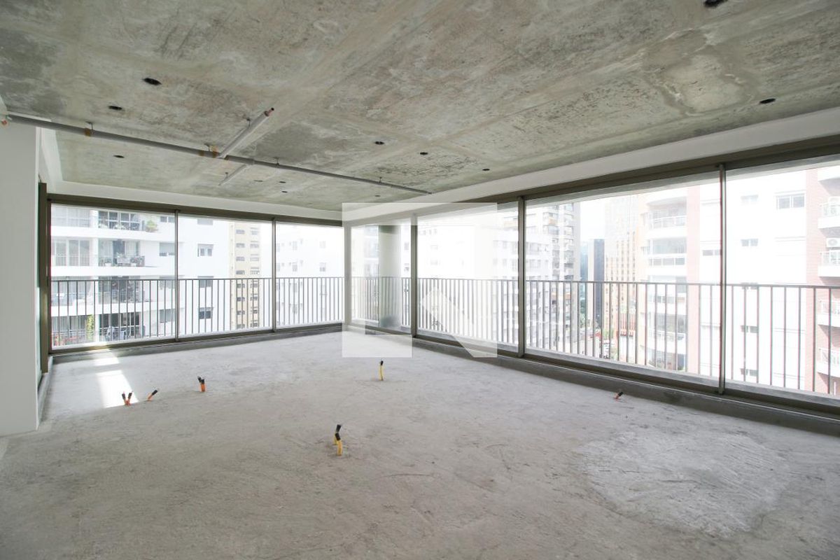 Apartamento, 3 quartos, 181 m² - Foto 1