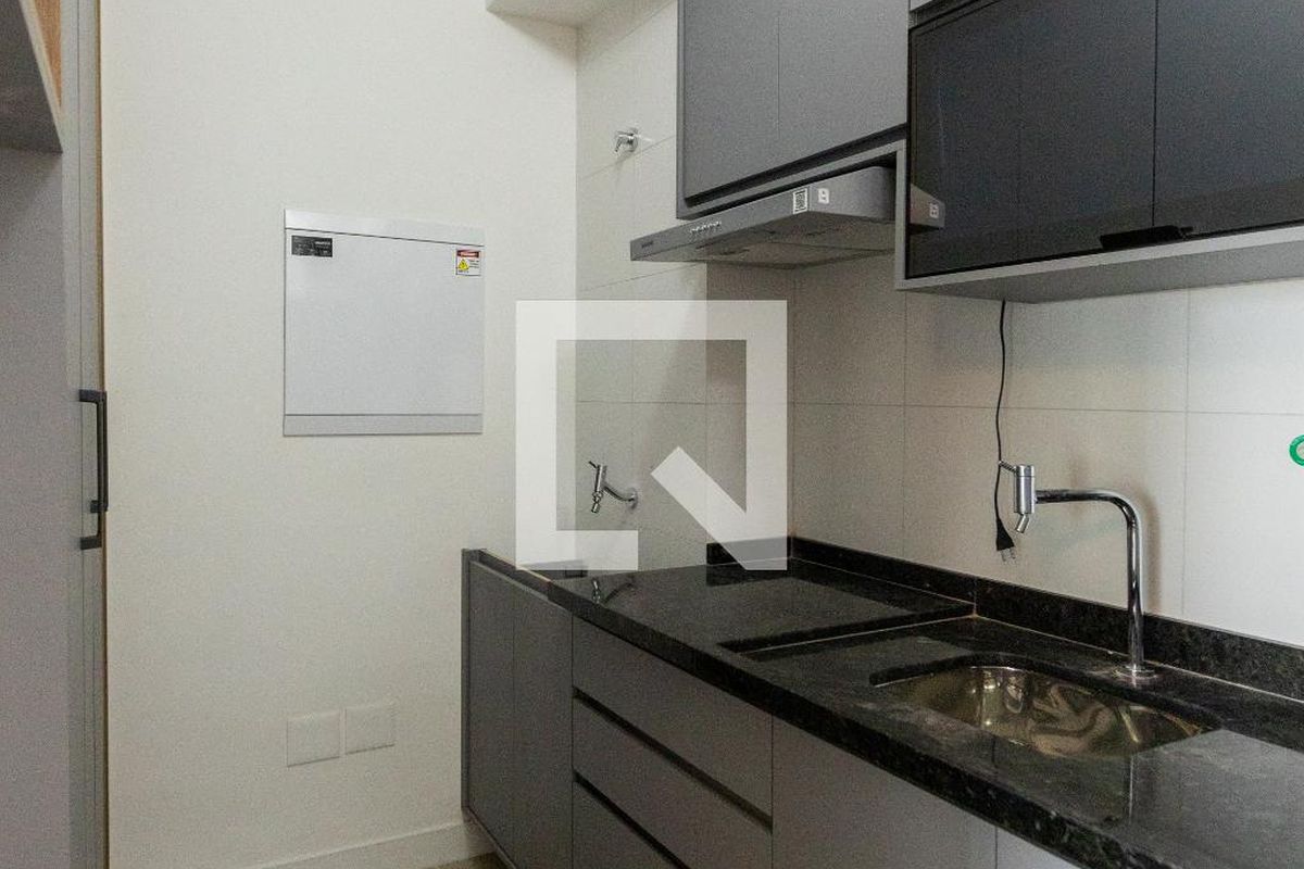 Apartamento à Venda - Bosque, 1 Quarto,  57 m2 em , Campinas - sp | SoloBR