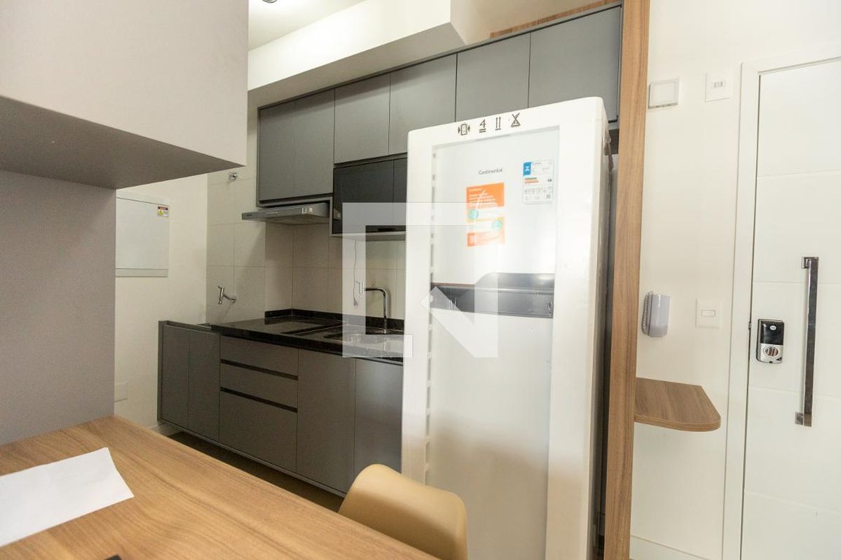 Apartamento à Venda - Bosque, 1 Quarto,  57 m2 em , Campinas - sp | SoloBR