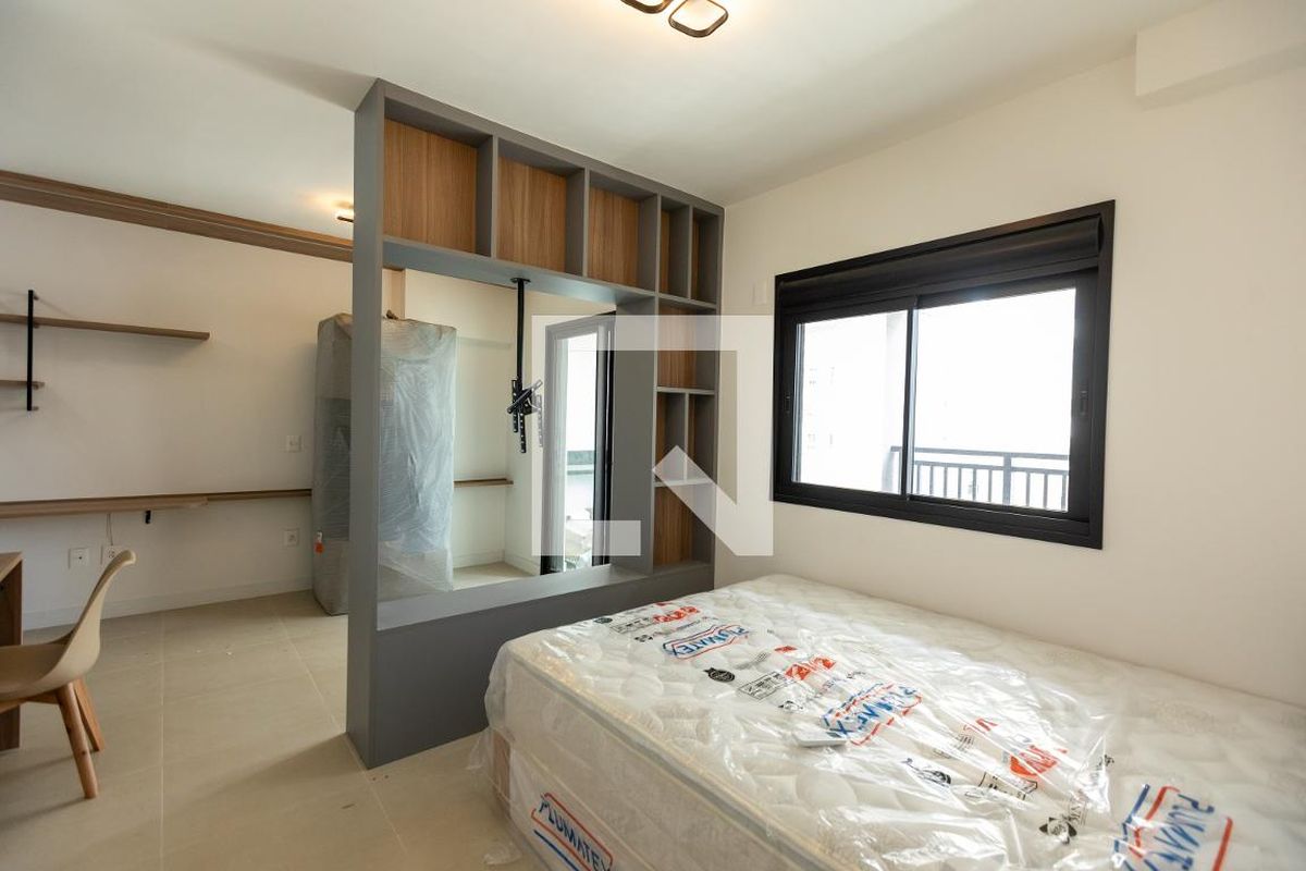 Apartamento à Venda - Bosque, 1 Quarto,  57 m2 em , Campinas - sp | SoloBR