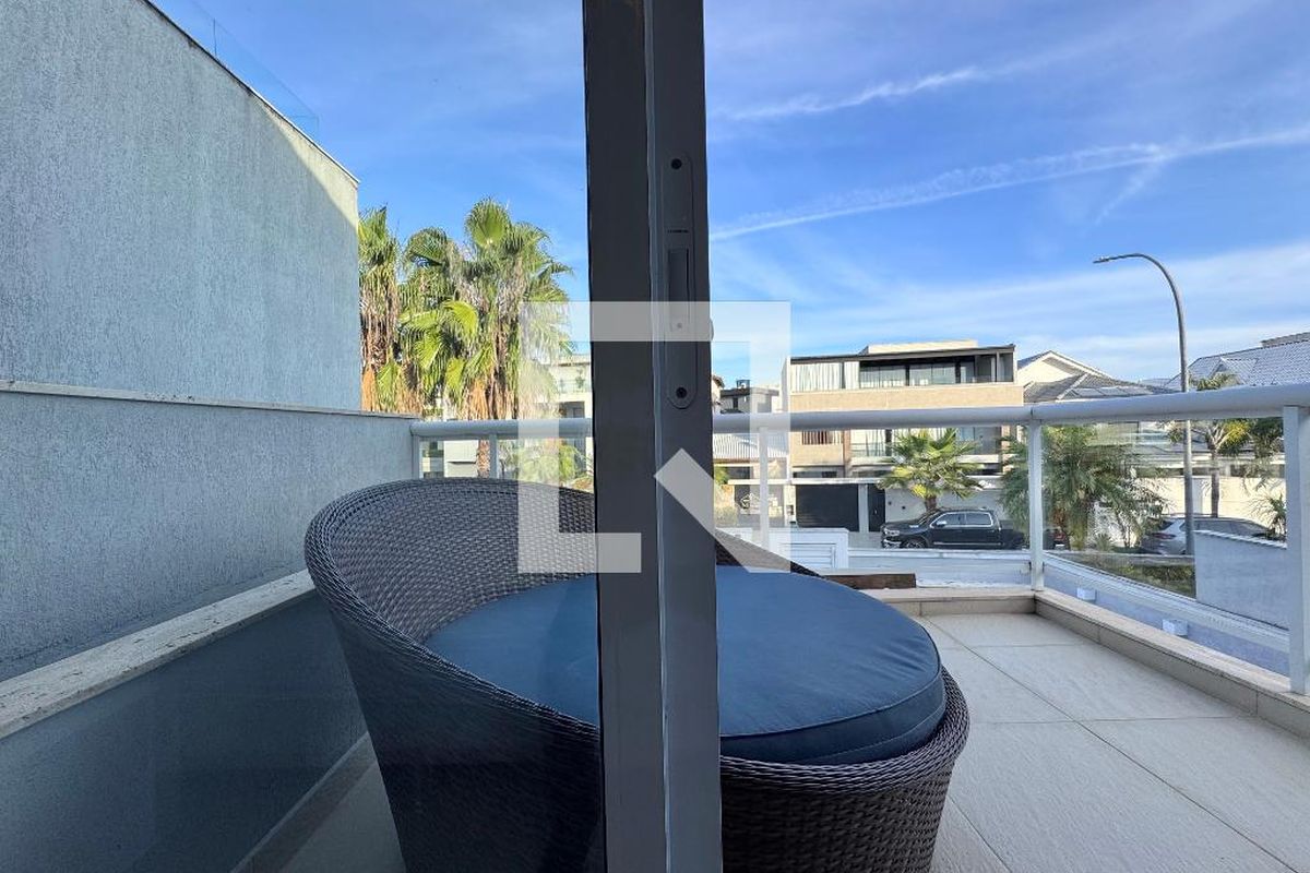 Casa, 4 quartos, 290 m² - Foto 13