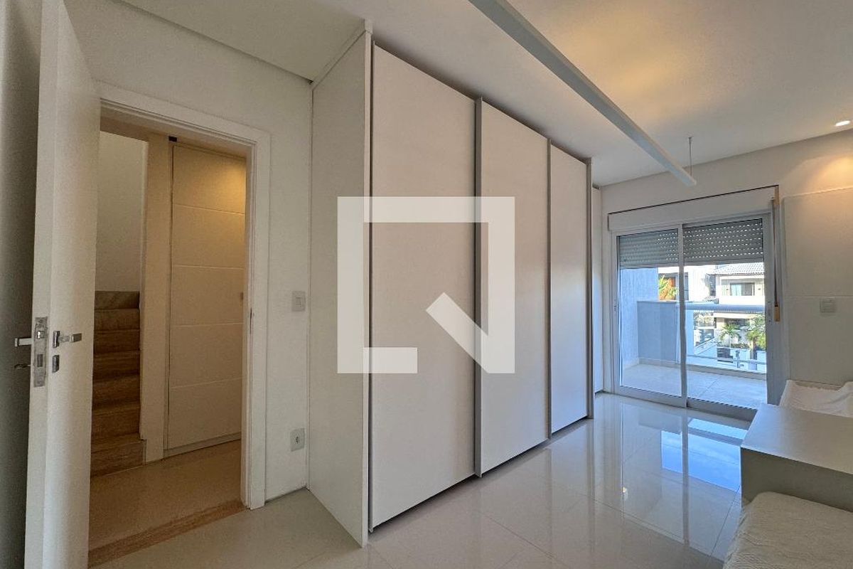 Casa, 4 quartos, 290 m² - Foto 22