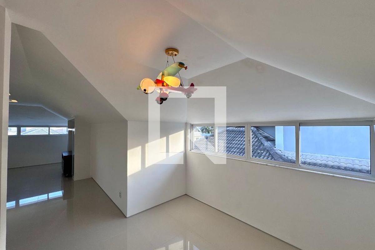 Casa, 4 quartos, 290 m² - Foto 53