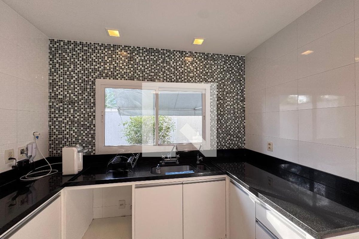 Casa, 4 quartos, 290 m² - Foto 66