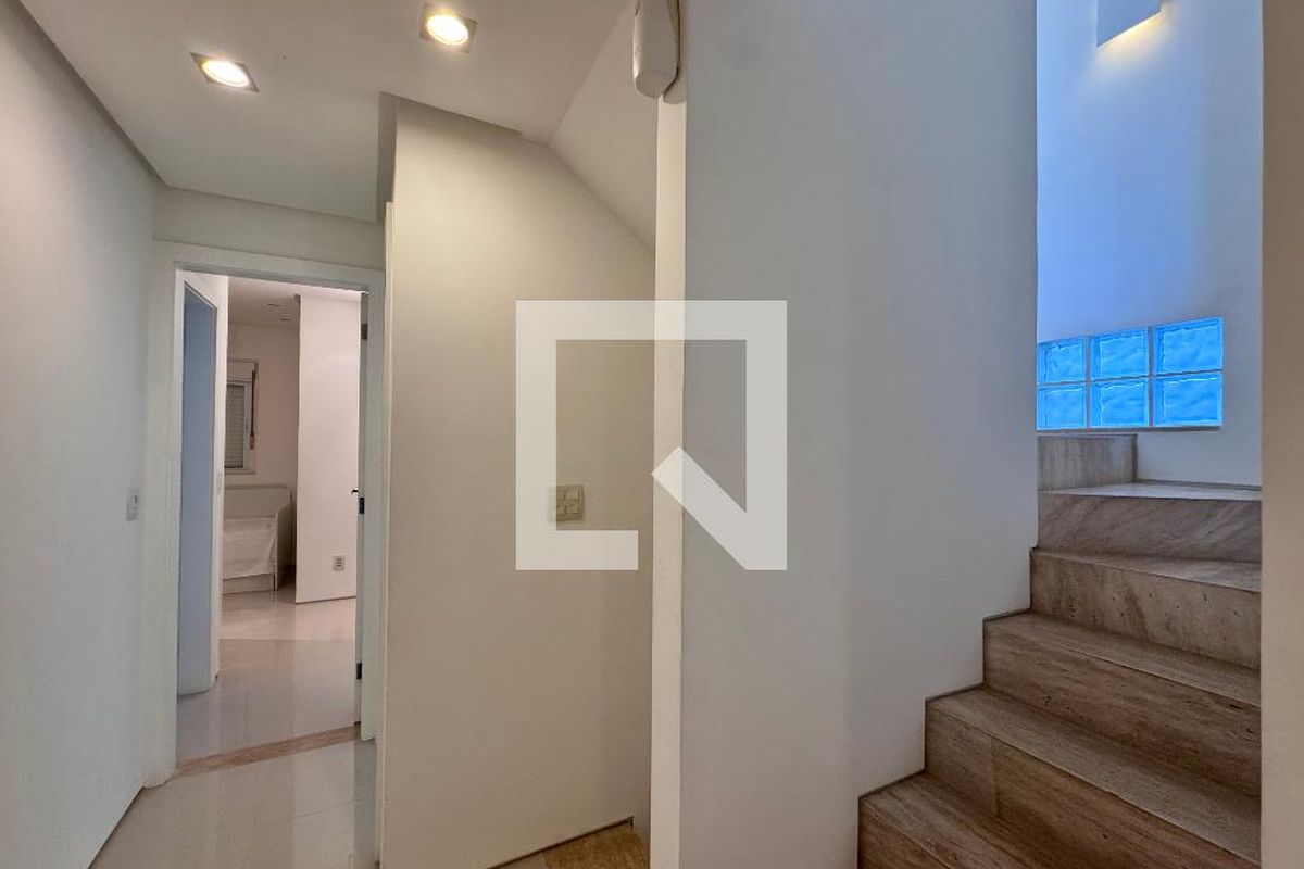 Casa, 4 quartos, 290 m² - Foto 32