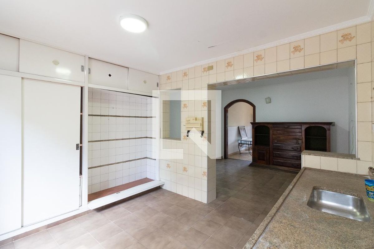 Casa, 2 quartos, 295 m² - Foto 23