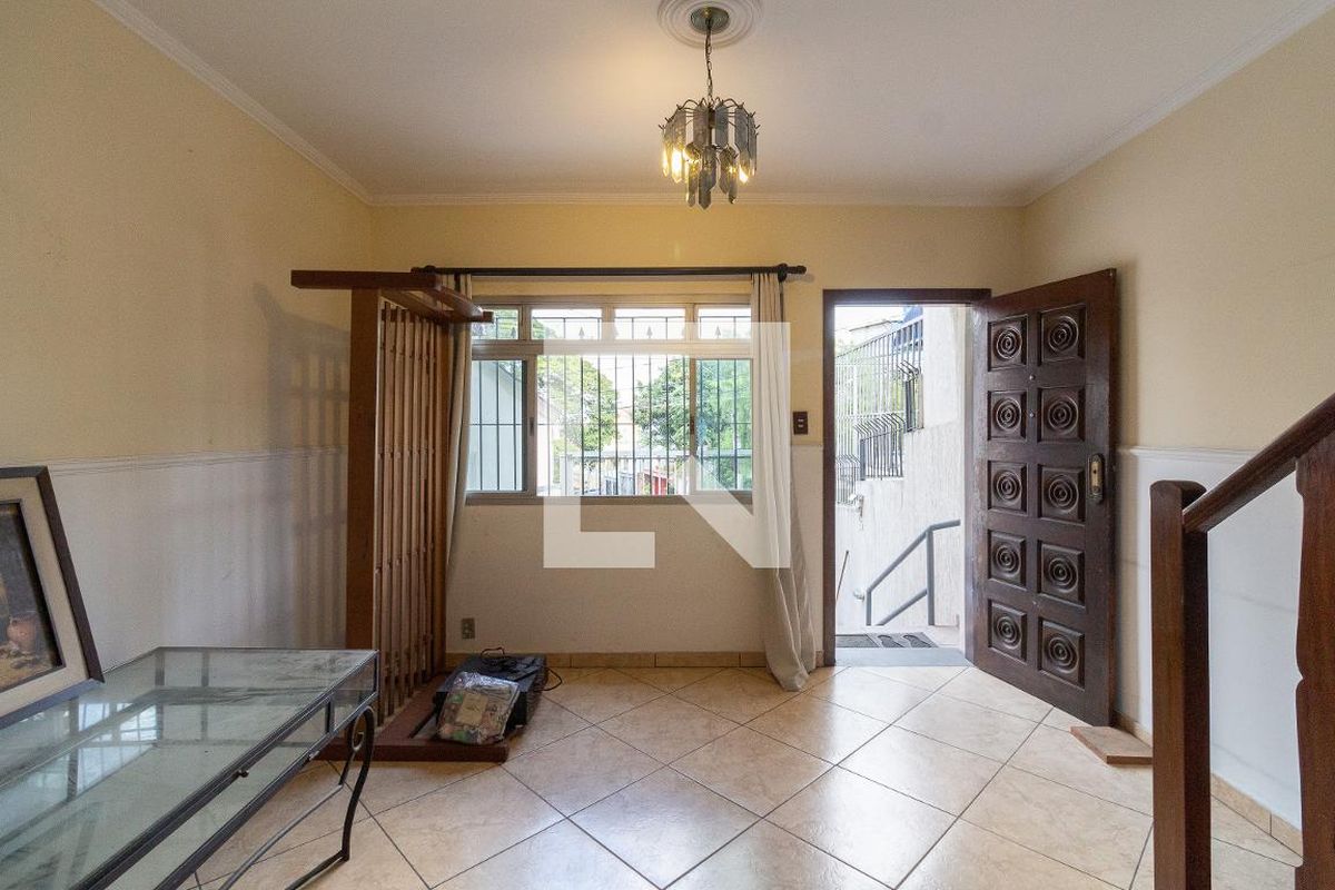 Casa, 2 quartos, 295 m² - Foto 4