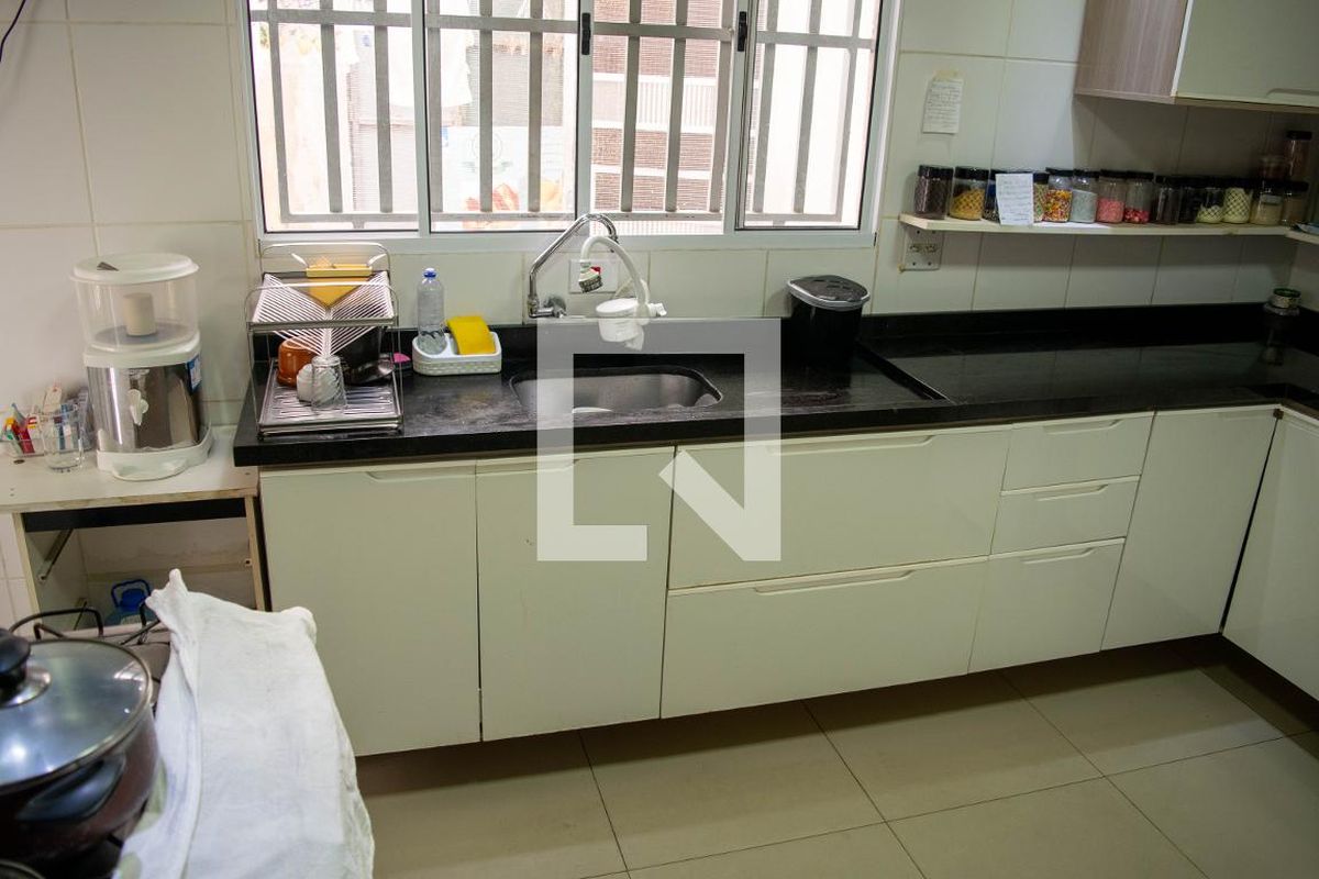 Casa, 2 quartos, 170 m² - Foto 24