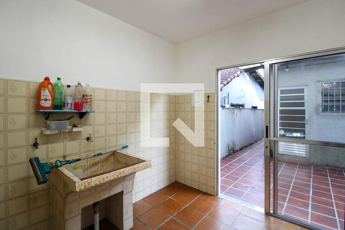 Casa, 5 quartos, 136 m² - Foto 32