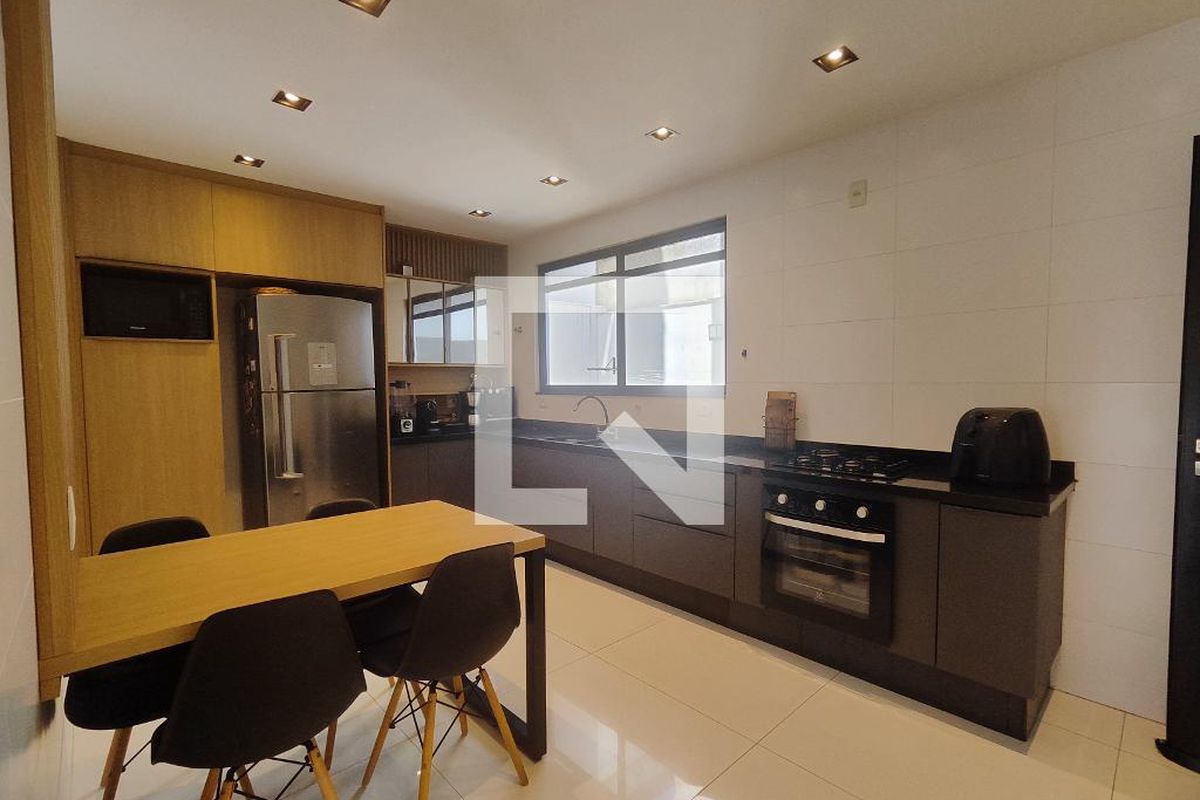 Casa, 3 quartos, 372 m² - Foto 50