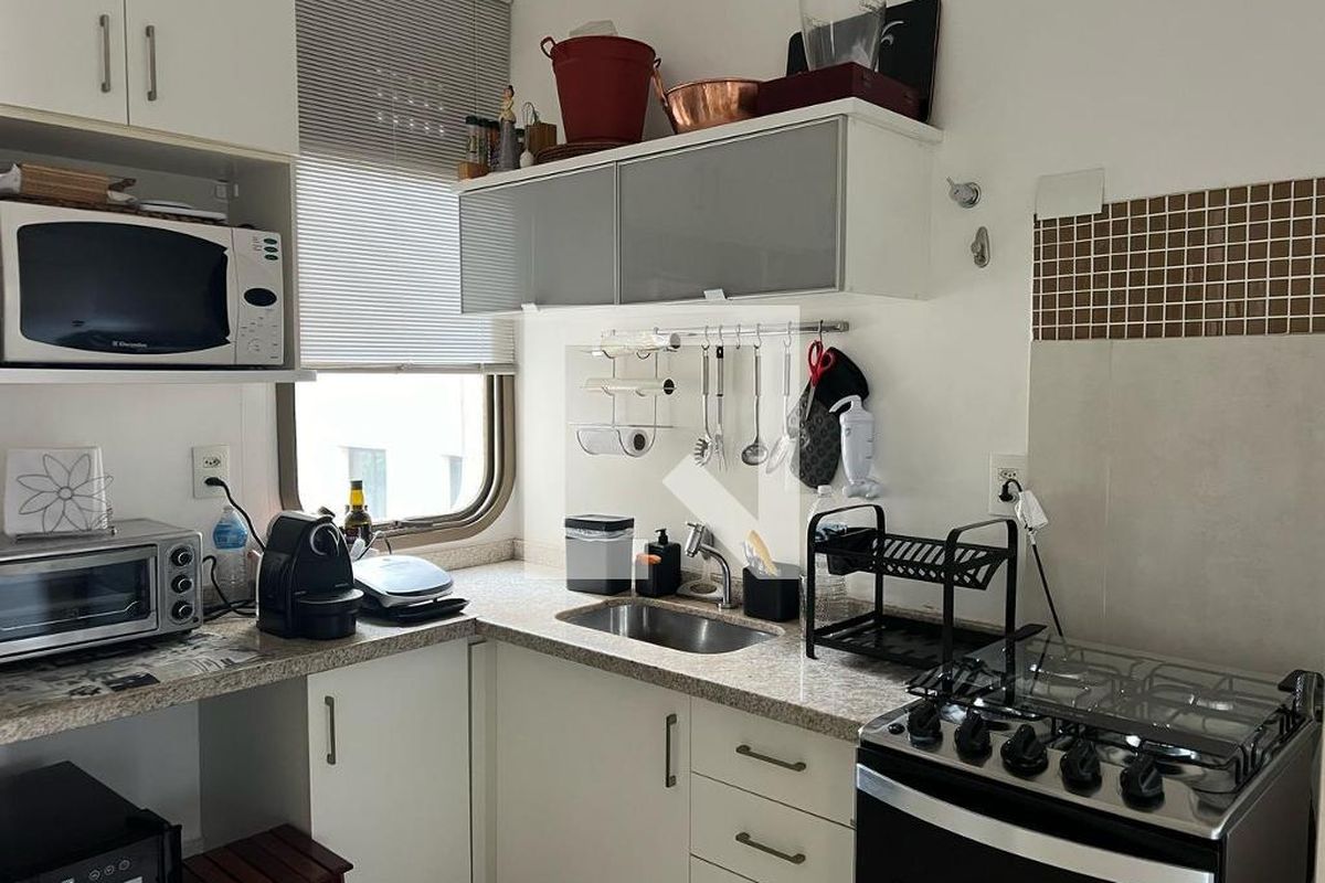 Apartamento à Venda - Bosque, 1 Quarto,  60 m2 em , Campinas - sp | SoloBR