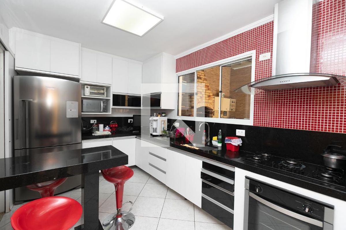 Casa à Venda - Mansões Santo Antônio, 3 Quartos,  131 m2 em , Campinas - sp | SoloBR