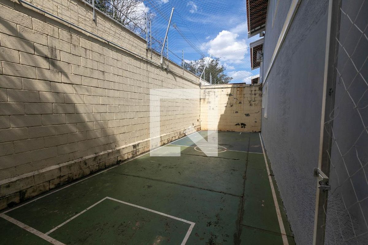 Casa à Venda - Mansões Santo Antônio, 3 Quartos,  131 m2 em , Campinas - sp | SoloBR