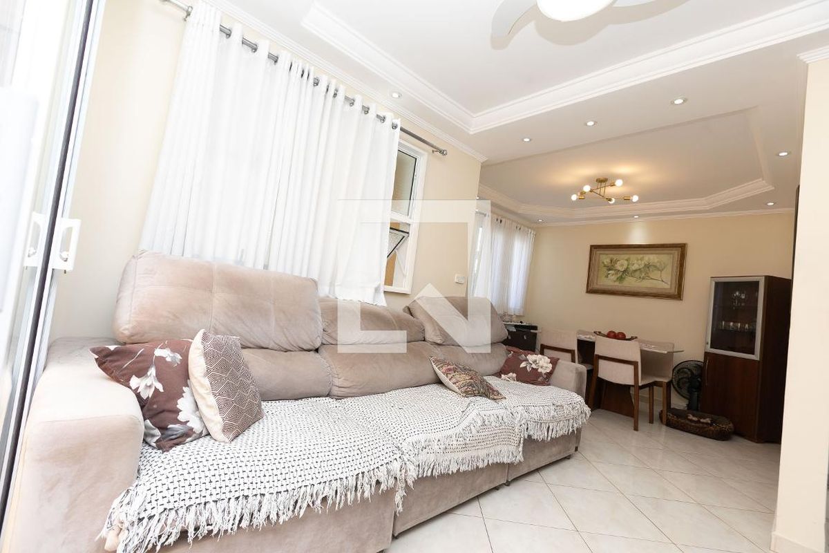 Casa à Venda - Mansões Santo Antônio, 3 Quartos,  131 m2 em , Campinas - sp | SoloBR