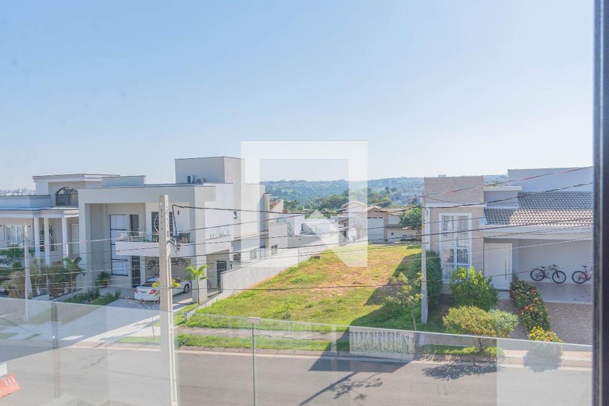 Casa à Venda - Swiss Park, 3 Quartos,  235 m2 em , Campinas - sp | SoloBR