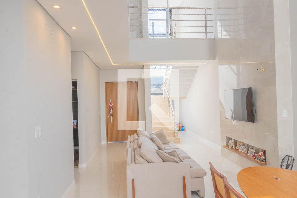 Casa à Venda - Swiss Park, 3 Quartos,  235 m2 em , Campinas - sp | SoloBR