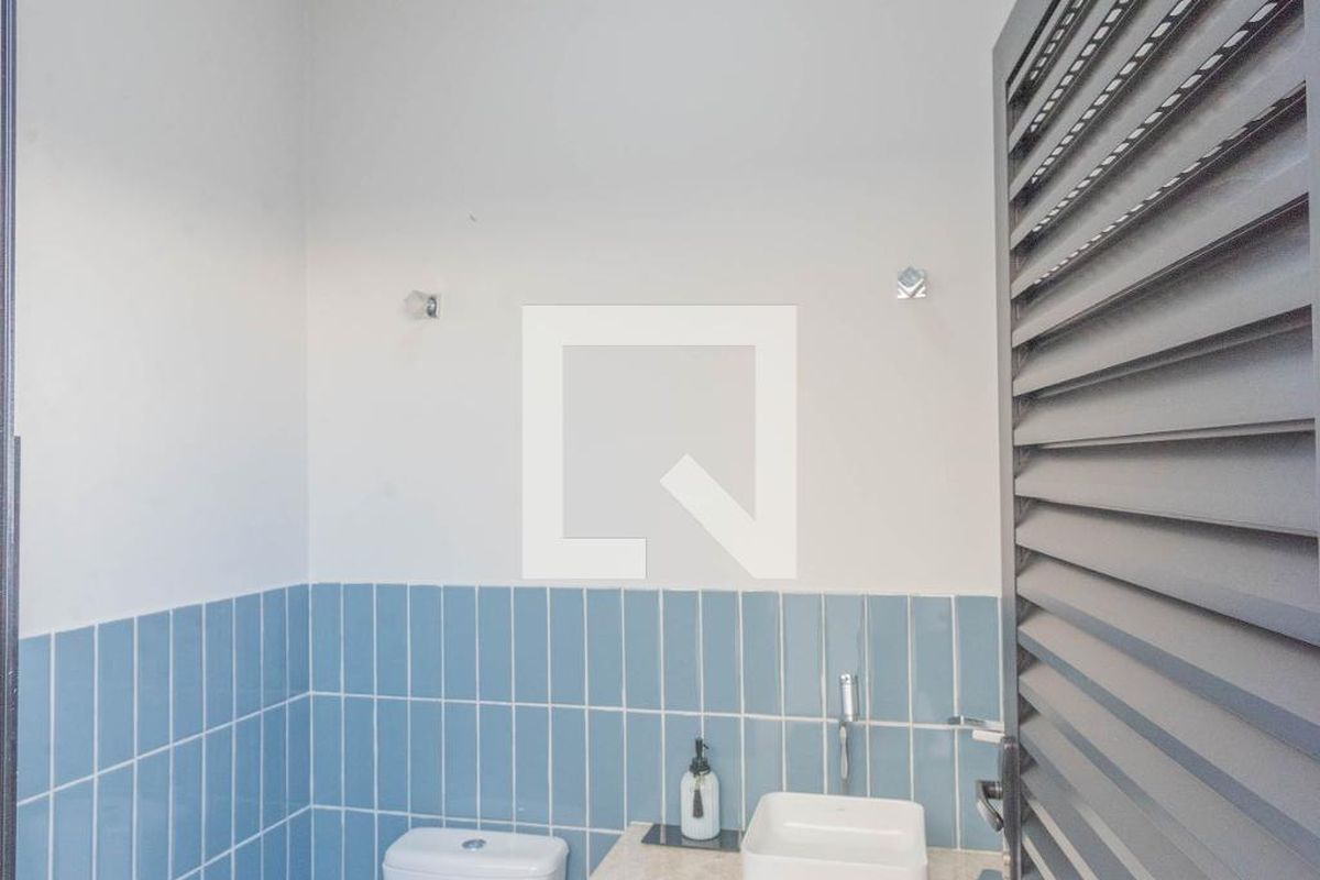 Casa à Venda - Swiss Park, 3 Quartos,  235 m2 em , Campinas - sp | SoloBR