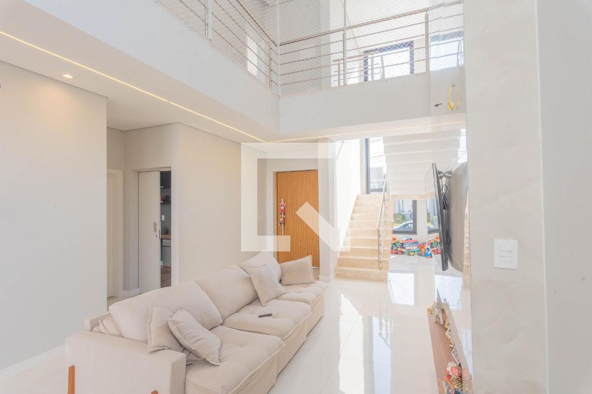 Casa à Venda - Swiss Park, 3 Quartos,  235 m2 em , Campinas - sp | SoloBR
