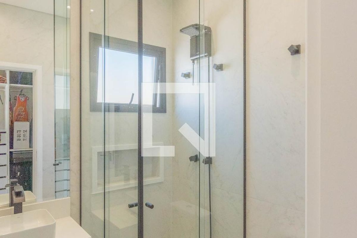 Casa à Venda - Swiss Park, 3 Quartos,  235 m2 em , Campinas - sp | SoloBR