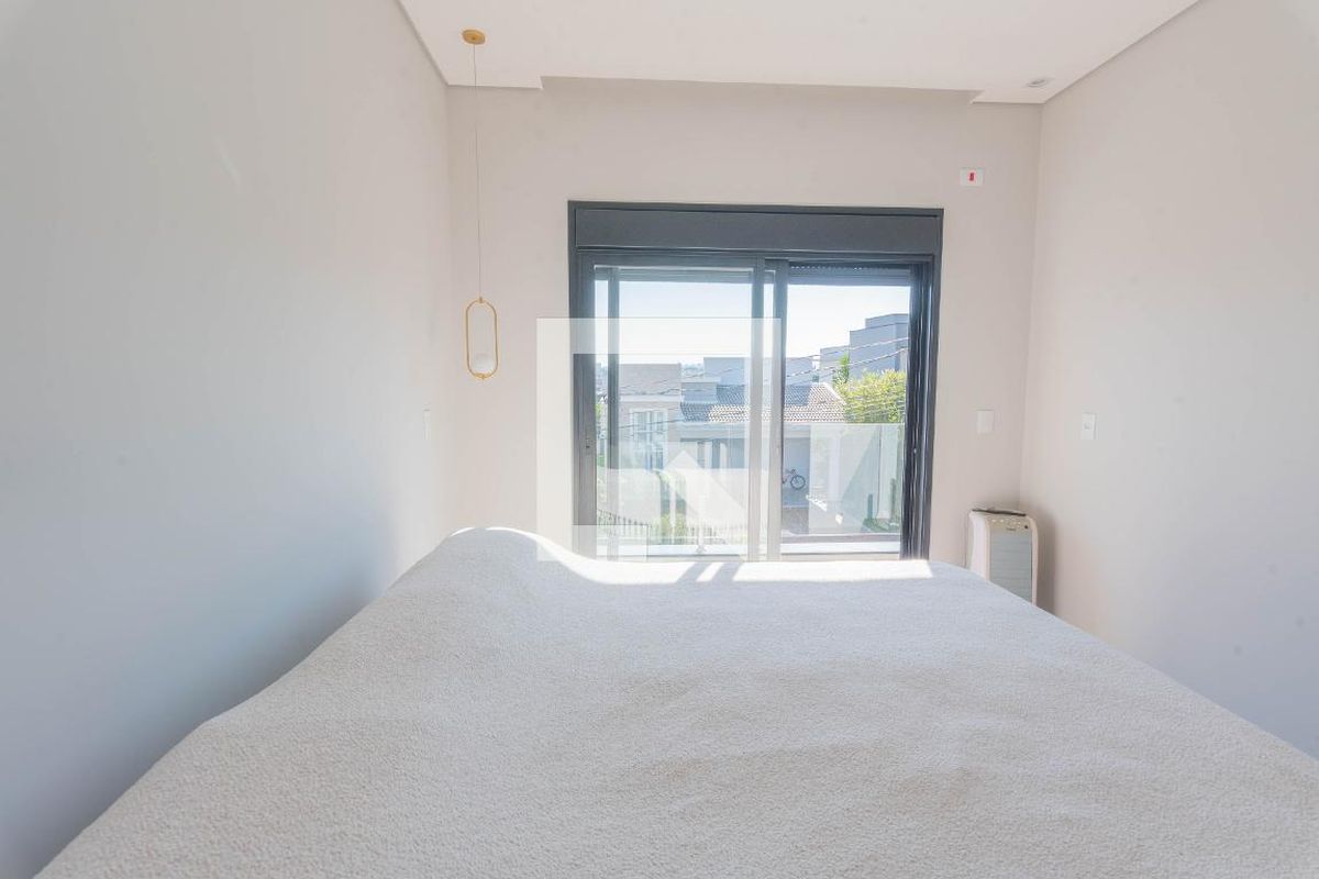 Casa à Venda - Swiss Park, 3 Quartos,  235 m2 em , Campinas - sp | SoloBR