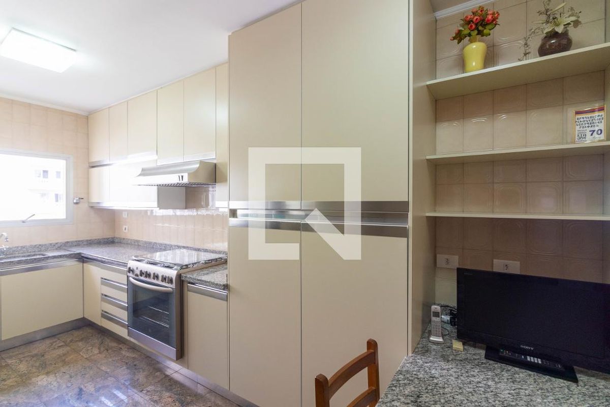 Apartamento, 3 quartos, 270 m² - Foto 61
