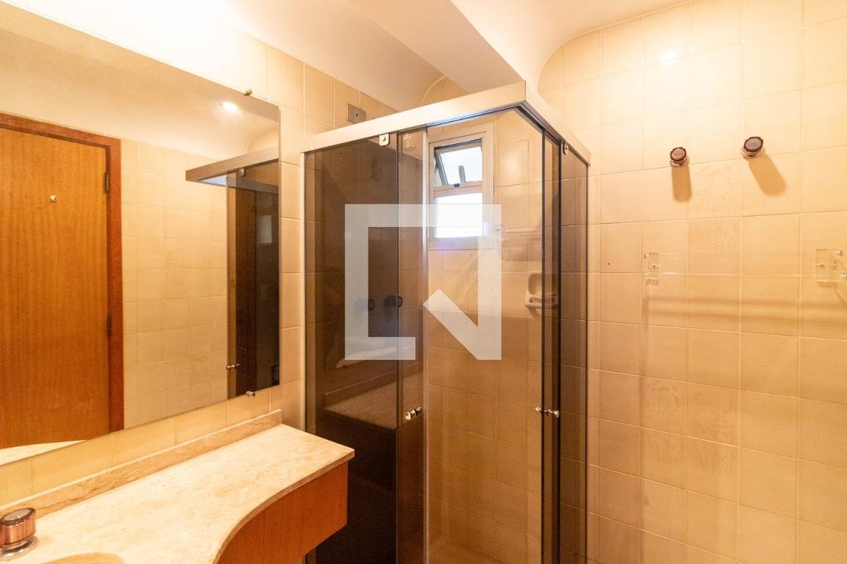 Apartamento, 3 quartos, 270 m² - Foto 45