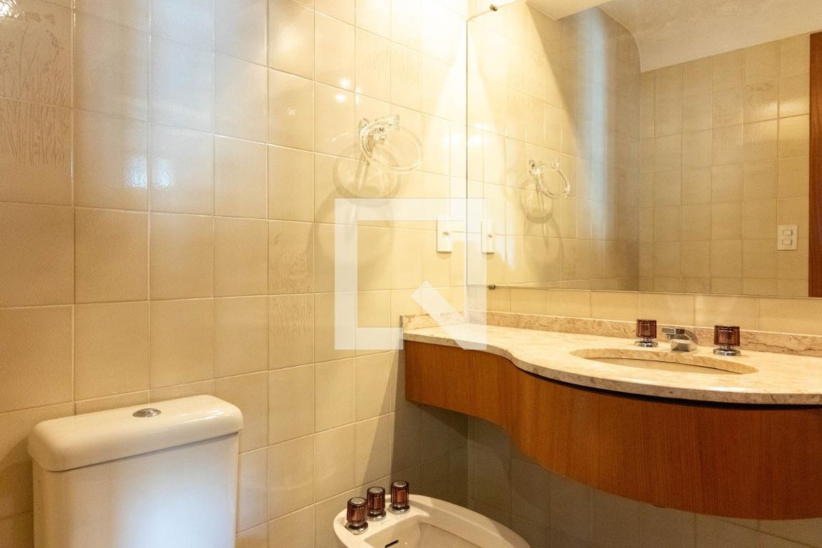 Apartamento, 3 quartos, 270 m² - Foto 42