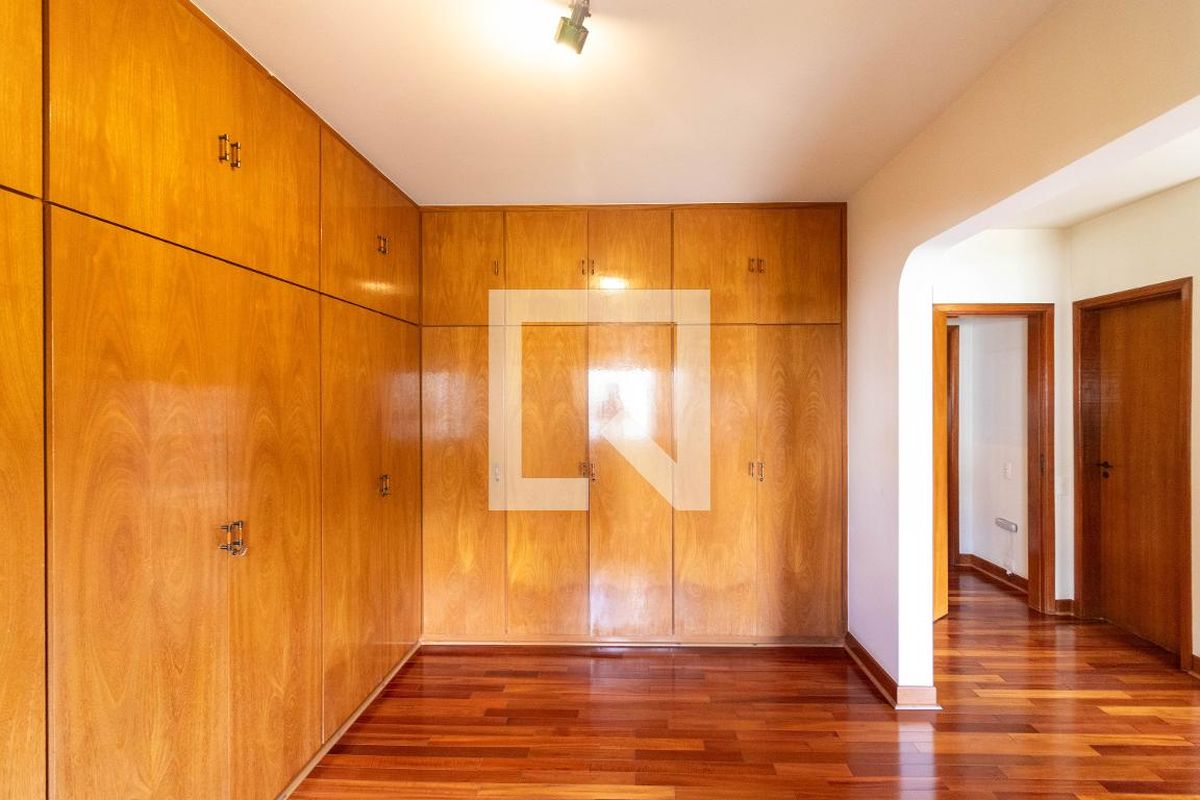 Apartamento, 3 quartos, 270 m² - Foto 35